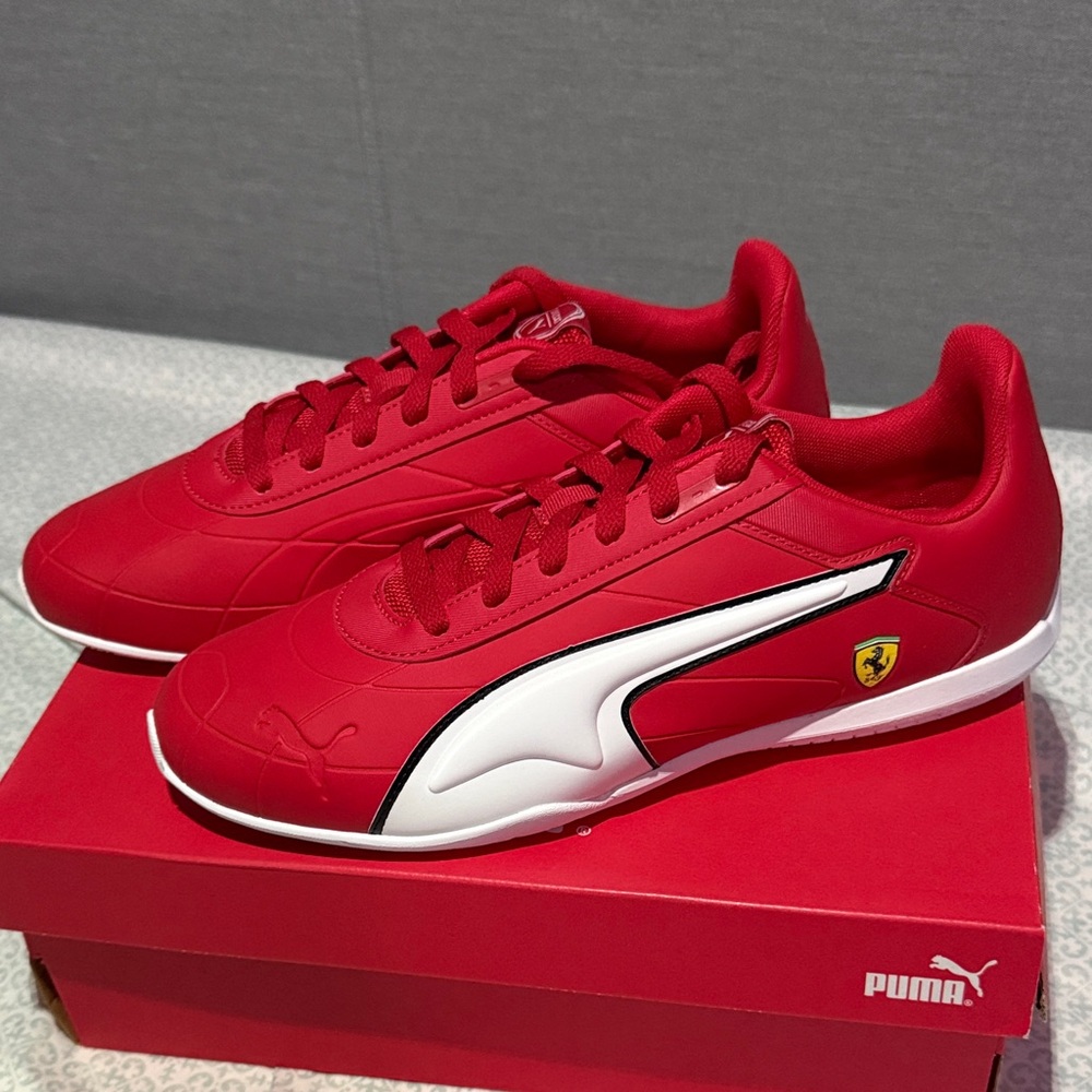 Puma Red and White Ferrari Tune Cat Men US 10